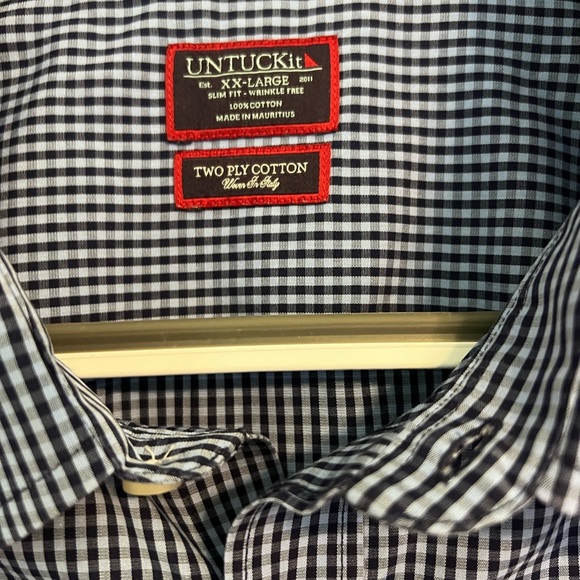UNTUCKit Blue Casual Button Down Shirt - Picture 3 of 3